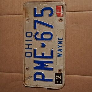 Ohio License Plate 1981 Vintage Wayne County Pme675 Amish Country Authentic Arts